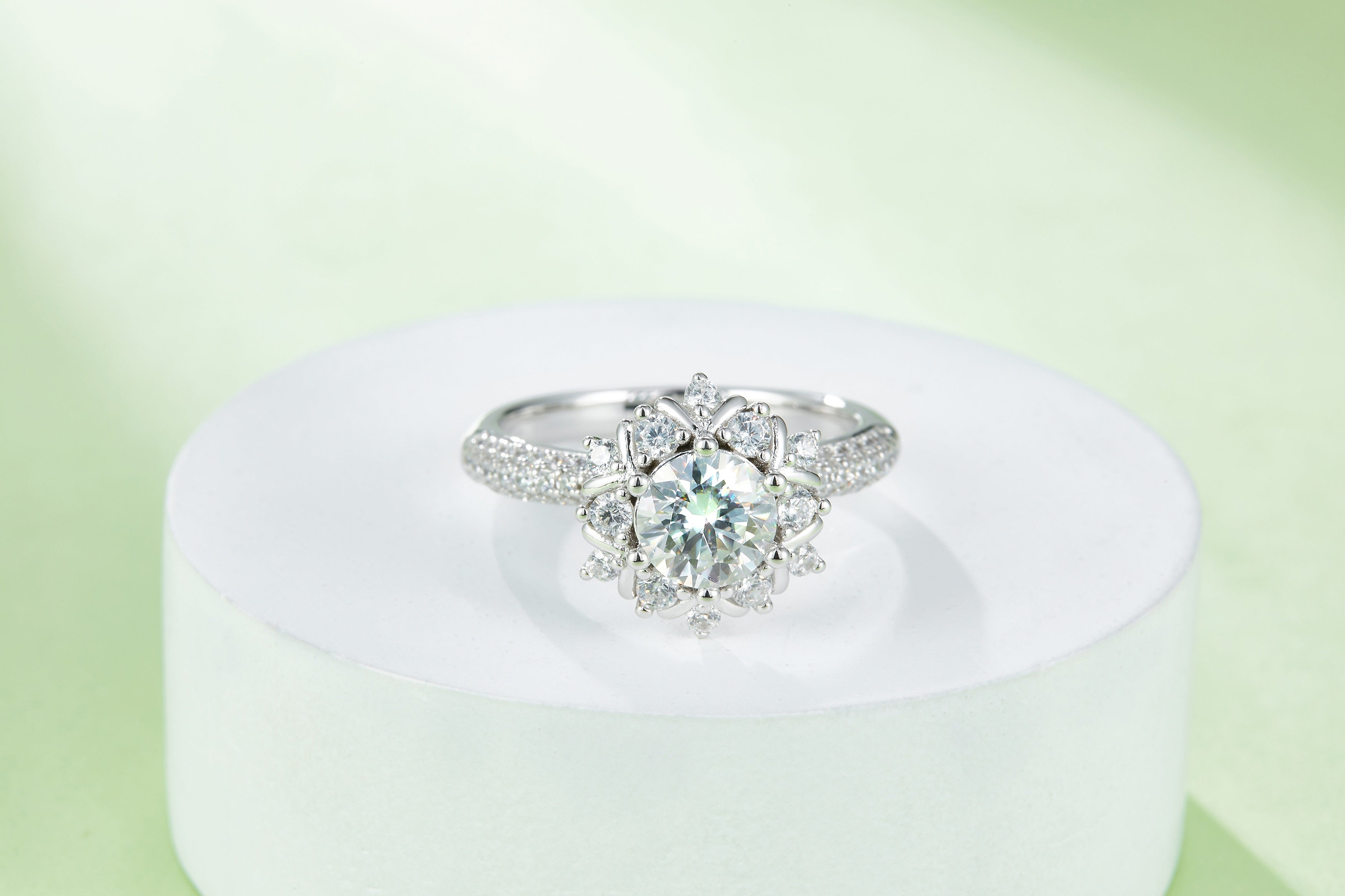 1-Carat Moissanite Luxury Ring | Platinum Plated S925 Silver 💍