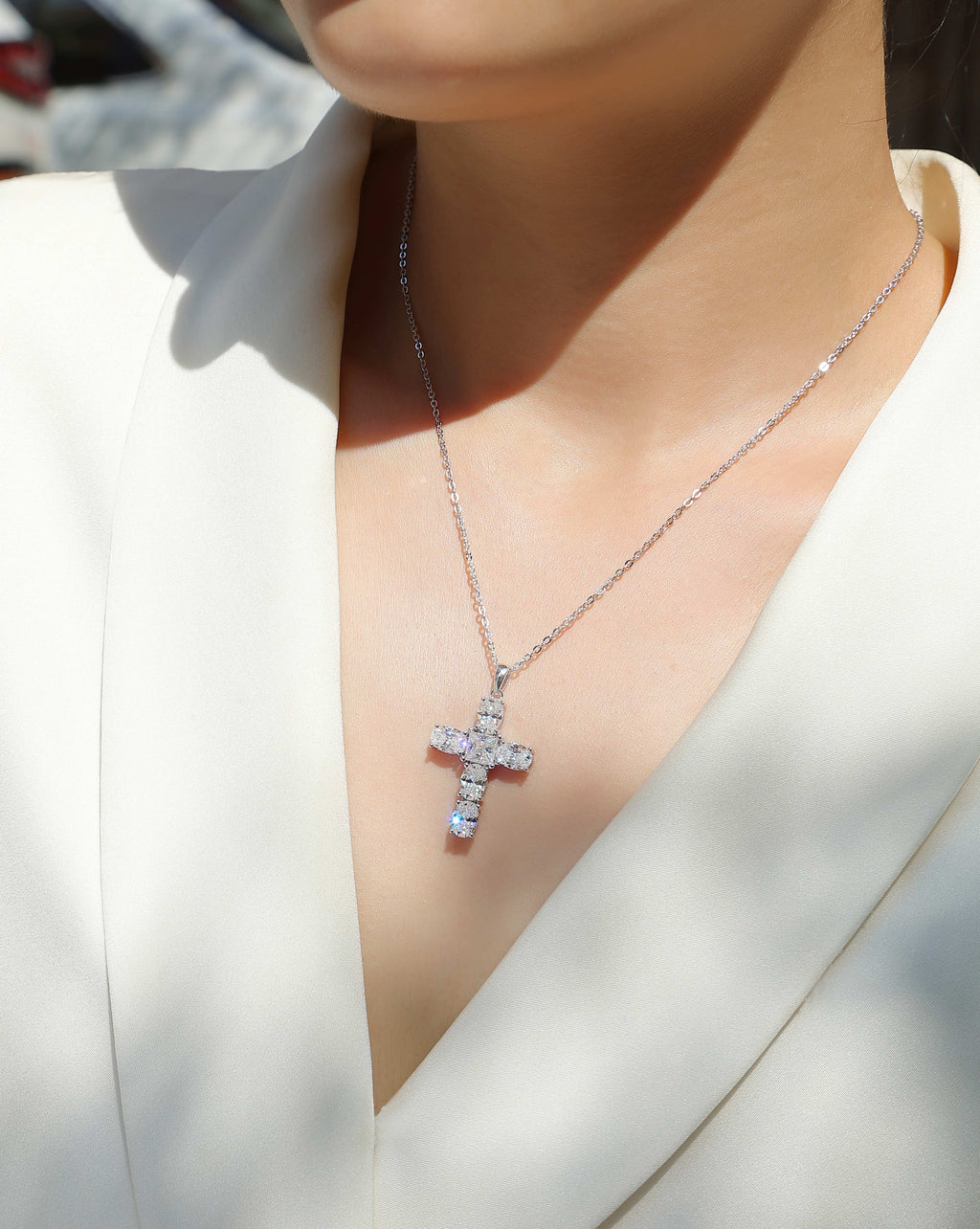 Eternal Faith – Moissanite Cross Necklace
A symbol of grace and brilliance. This elegant cross pendant is crafted with top-quality Moissanite stones, offering a stunning sparkle that stands the test of time.